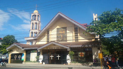 Parokya ng San Francisco ng Assisi - Pulo