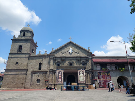 Basilica Menor at Parokya ng La Purisima Concepcion