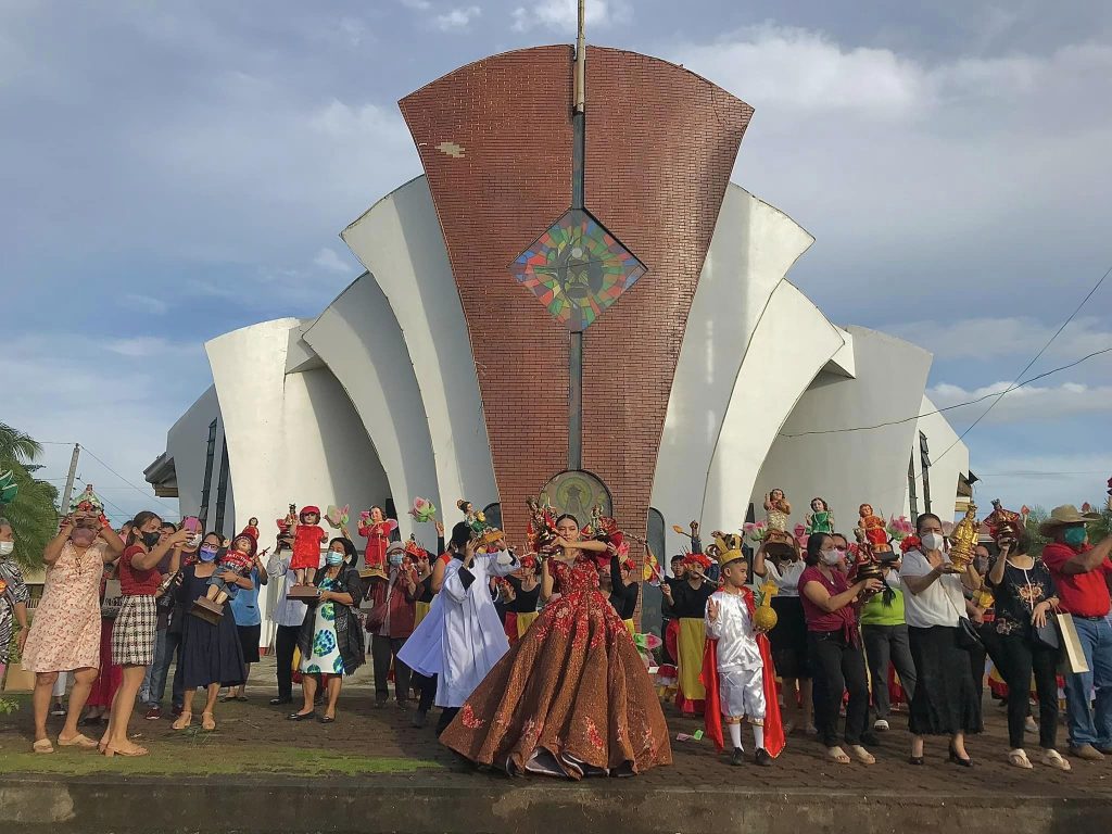 Divine Mercy Parish Divisoria - Imahe ng Simbahan at Lokasyon